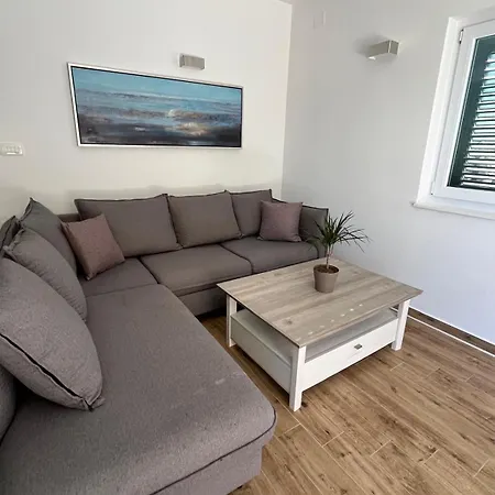 Dovolena Bez Starosti - Murter *