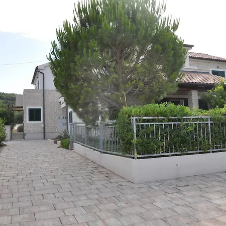 Dovolena Bez Starosti - Murter Betina (Sibenik-Knin)