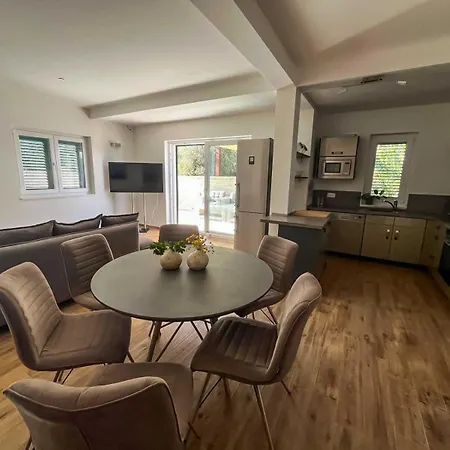 Dovolena Bez Starosti - Murter Apartman Betina (Sibenik-Knin)