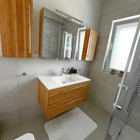 Apartman Dovolena Bez Starosti - Murter Betina (Sibenik-Knin)