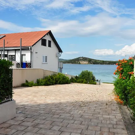 Dovolena Bez Starosti - Murter Apartman Betina (Sibenik-Knin)