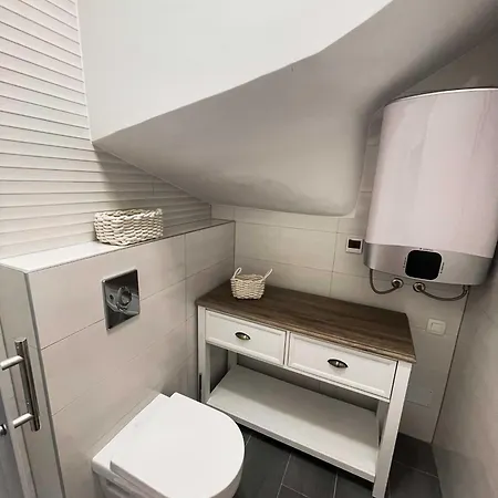 Apartman Dovolena Bez Starosti - Murter