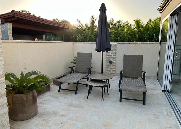 Dovolena Bez Starosti - Murter Апартаменты *