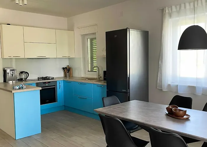 Dovolená Bez Starostí - Murter *