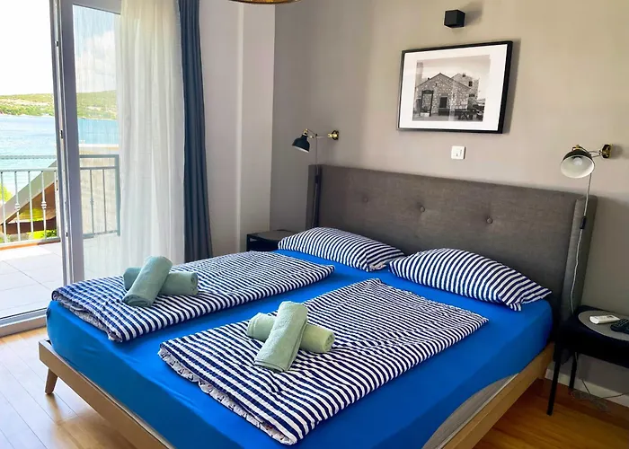 Dovolena Bez Starosti - Murter Апартаменты Бетина